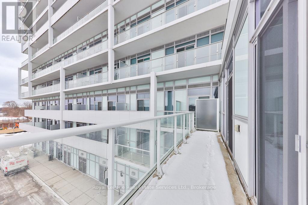 












320 - 65 SPEERS ROAD

,
Oakville (QE Queen Elizabeth),




Ontario
L6K0J1

