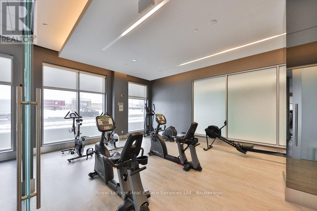 












320 - 65 SPEERS ROAD

,
Oakville (QE Queen Elizabeth),




Ontario
L6K0J1

