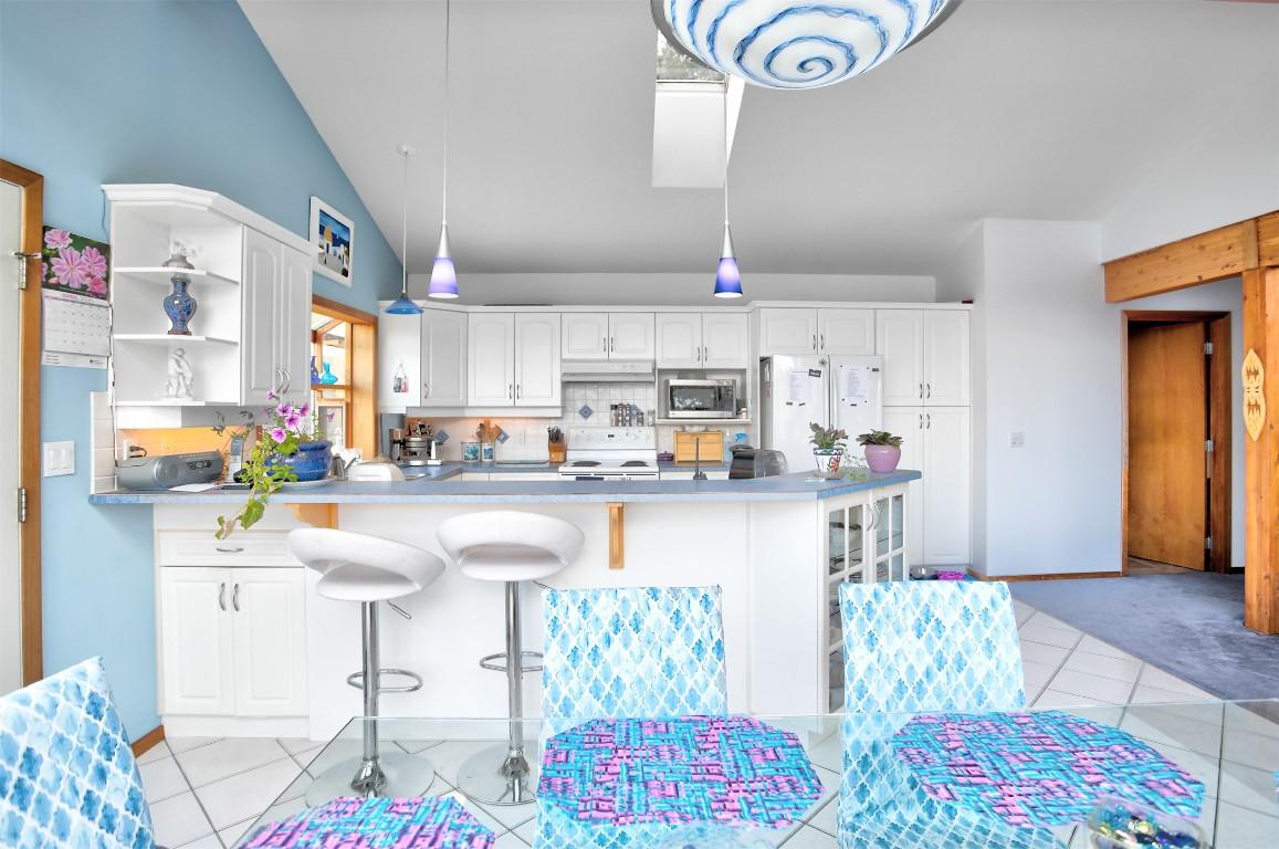 









3765


Westside

Road,
Kelowna,




BC
V1Z 3W8

