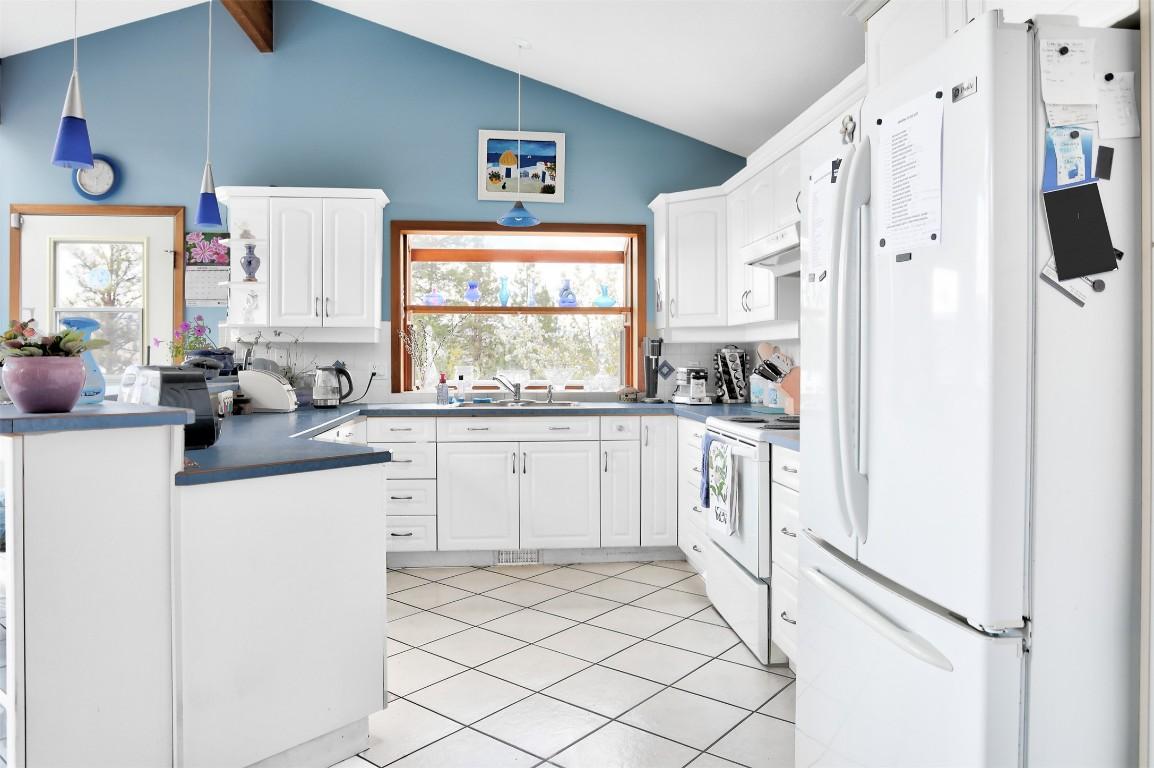 









3765


Westside

Road,
Kelowna,




BC
V1Z 3W8

