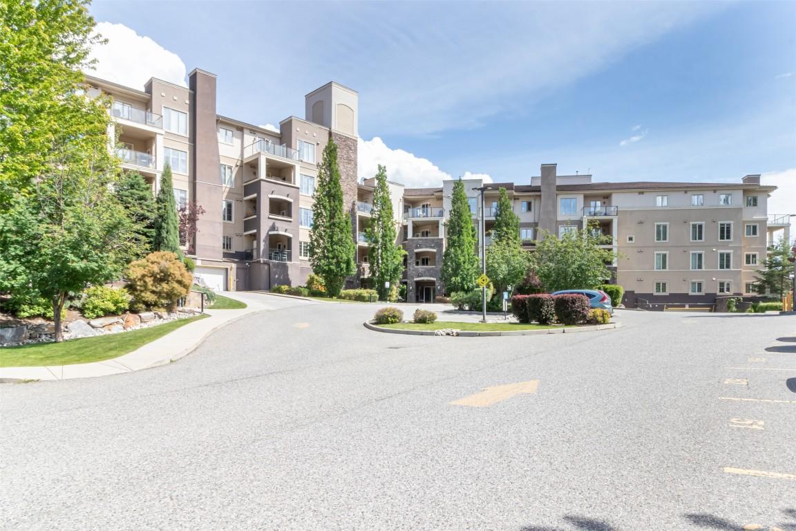 









1873


Country Club

Drive, 2207,
Kelowna,




BC
V1V 2A7

