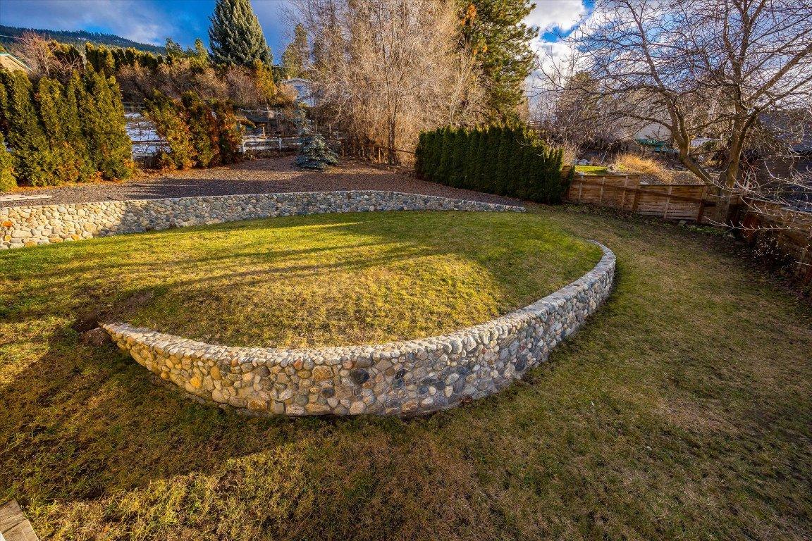 









14231


East Hill

Road,
Lake Country,




BC
V4V 2B9

