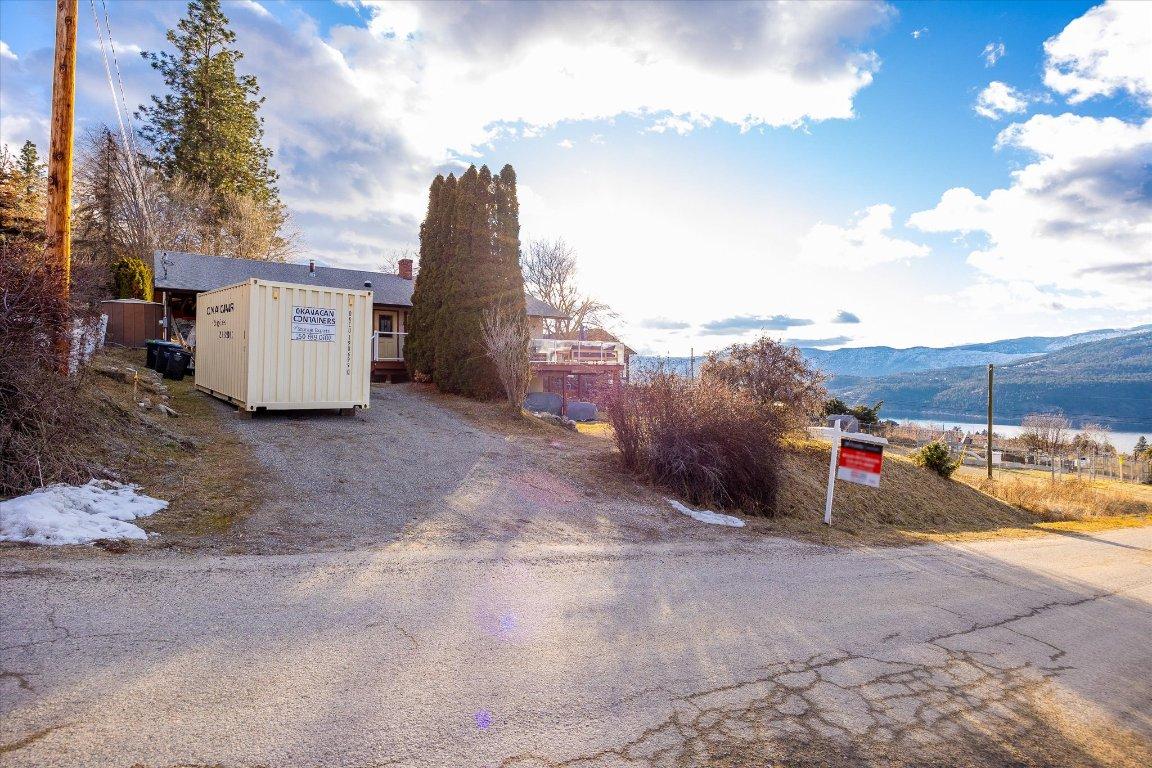 









14231


East Hill

Road,
Lake Country,




BC
V4V 2B9

