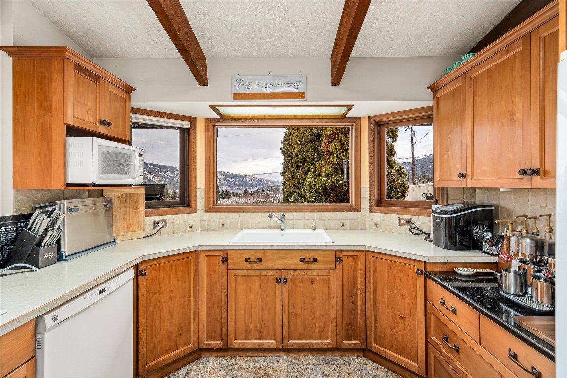 









14231


East Hill

Road,
Lake Country,




BC
V4V 2B9

