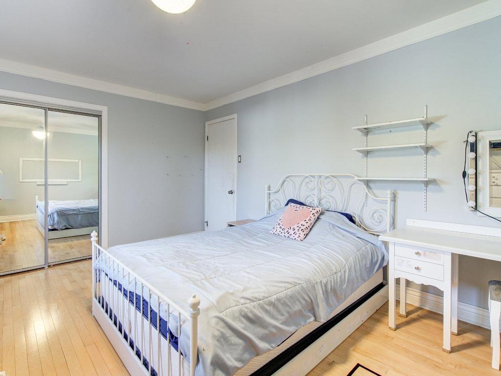 









25


Rue Forget

,
Repentigny (Repentigny),




QC
J6A4M4


