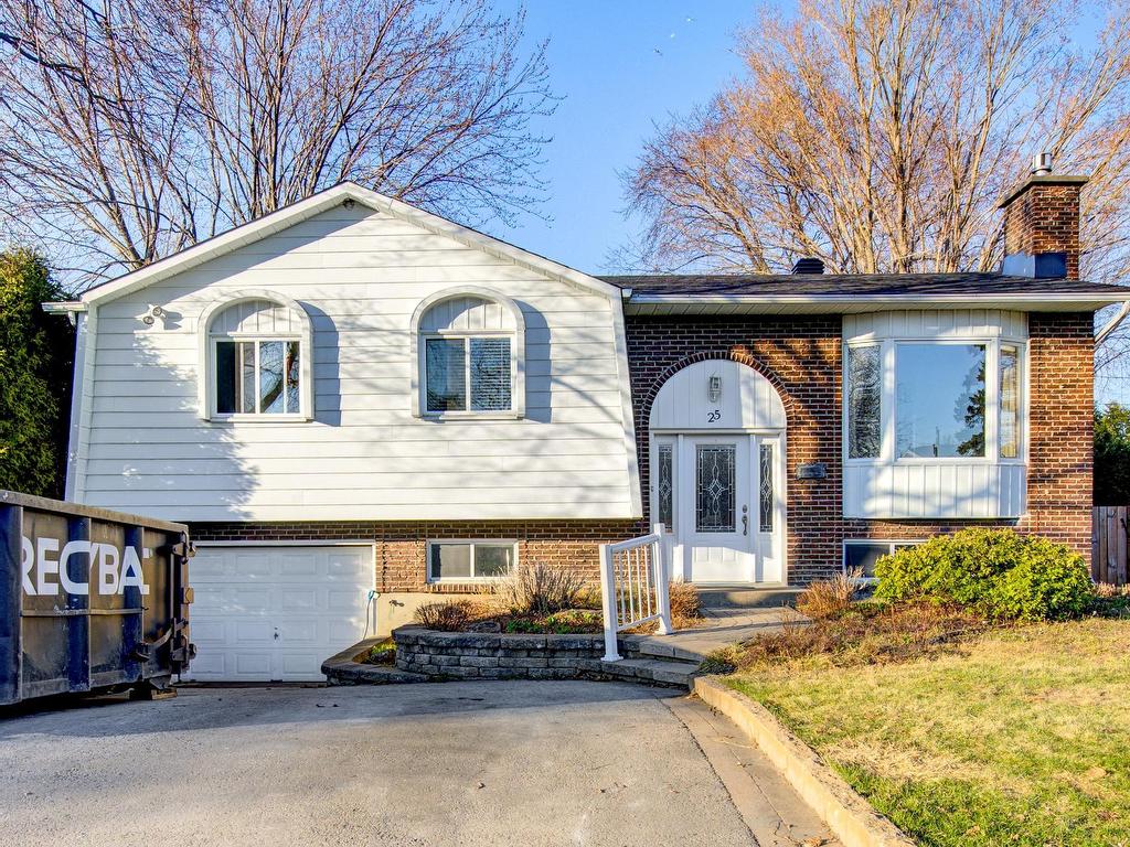 









25


Rue Forget

,
Repentigny (Repentigny),




QC
J6A4M4

