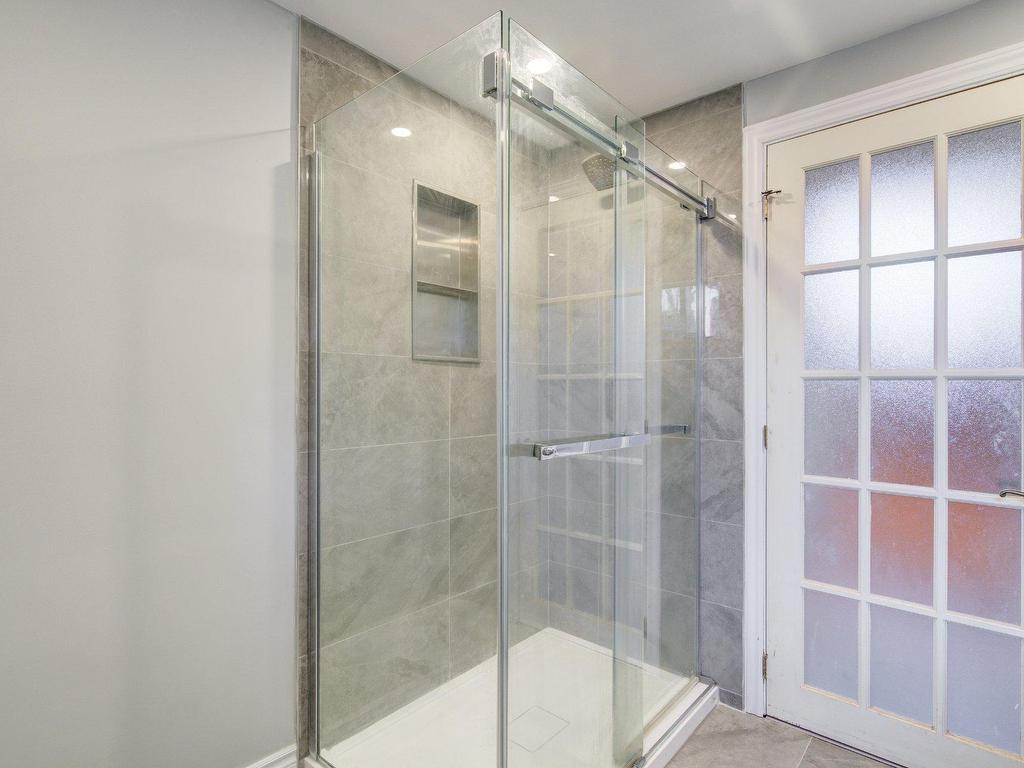 









25


Rue Forget

,
Repentigny (Repentigny),




QC
J6A4M4

