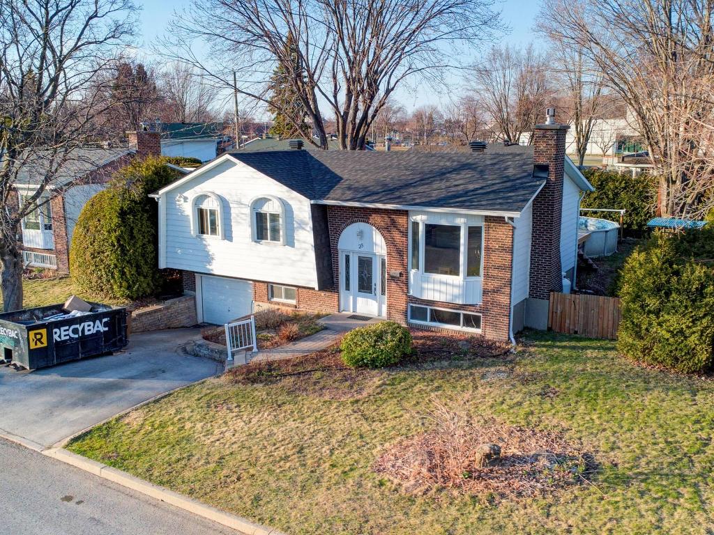 









25


Rue Forget

,
Repentigny (Repentigny),




QC
J6A4M4


