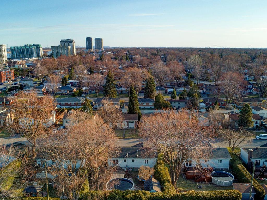 









25


Rue Forget

,
Repentigny (Repentigny),




QC
J6A4M4

