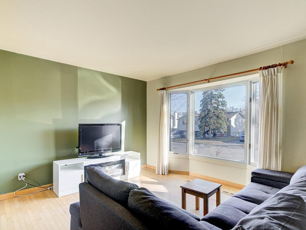 









25


Rue Forget

,
Repentigny (Repentigny),




QC
J6A4M4

