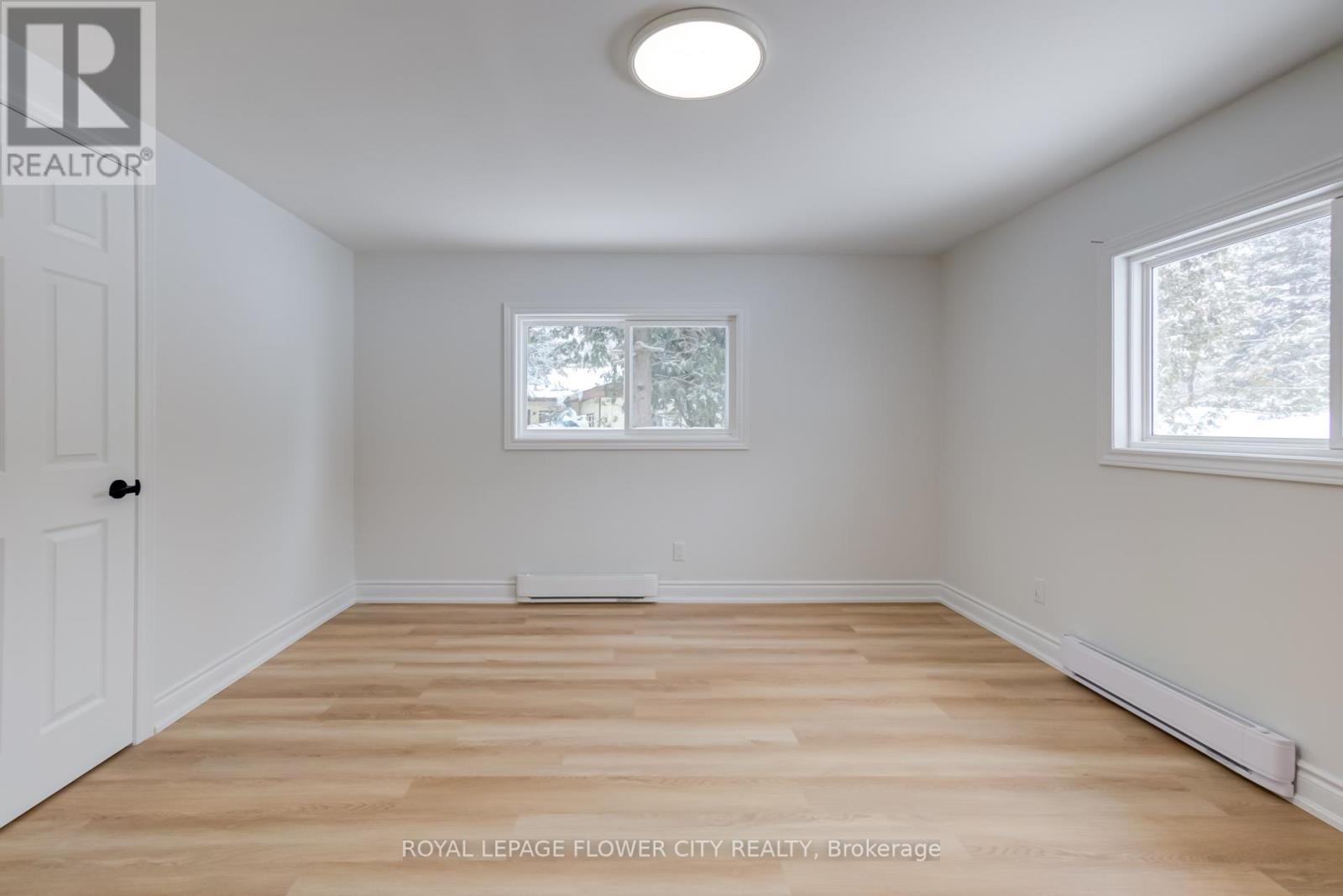 












7826 LAKE JOSPEH ROAD

,
Georgian Bay,




Ontario
P0B1K0

