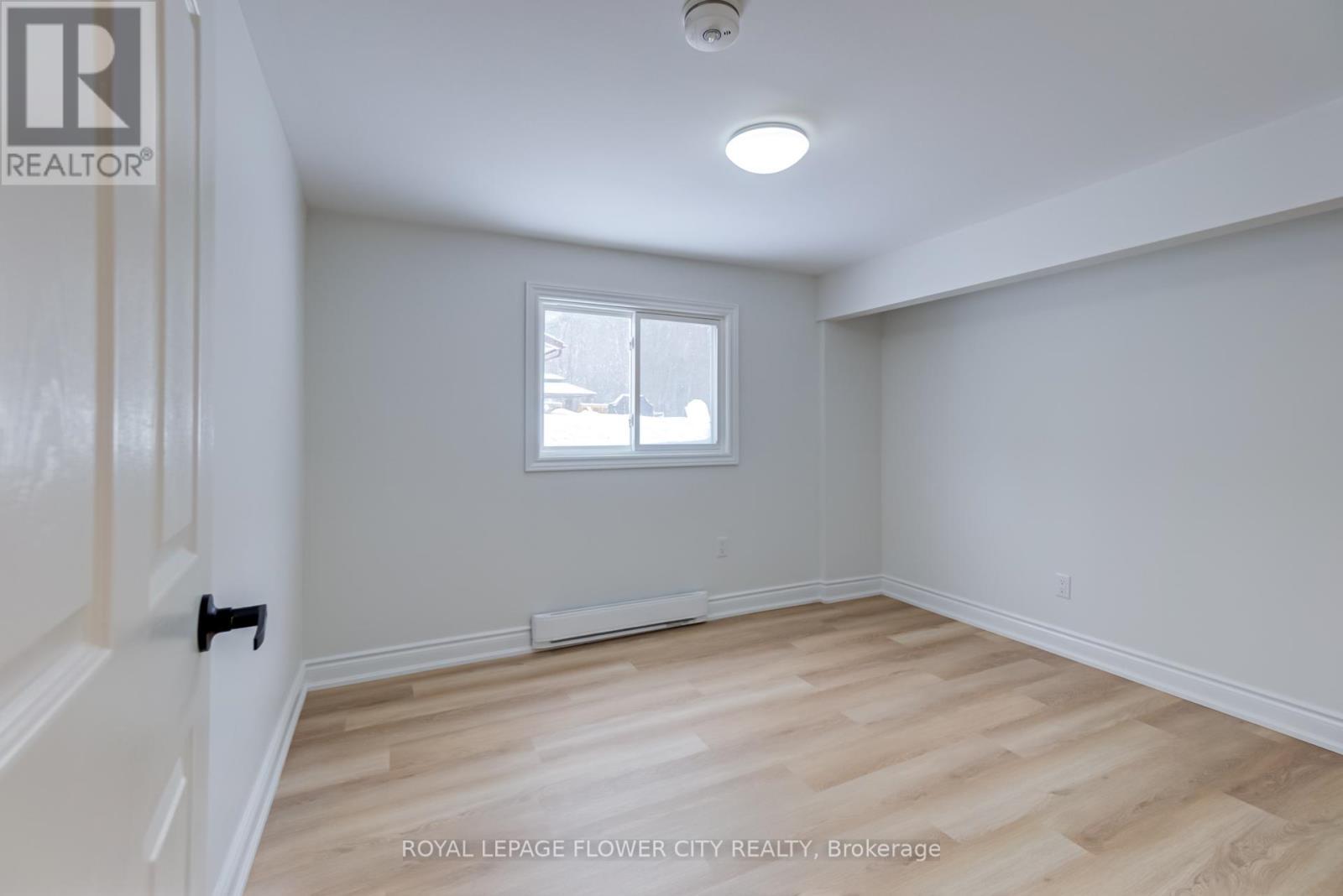 












7826 LAKE JOSPEH ROAD

,
Georgian Bay,




Ontario
P0B1K0

