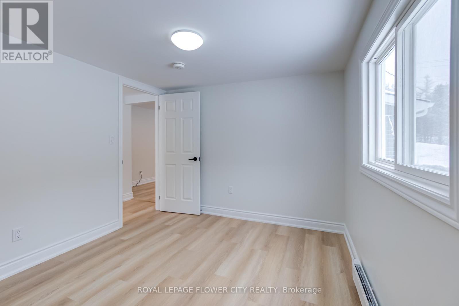 












7826 LAKE JOSPEH ROAD

,
Georgian Bay,




Ontario
P0B1K0

