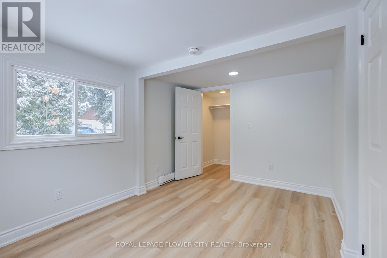












7826 LAKE JOSPEH ROAD

,
Georgian Bay,




Ontario
P0B1K0

