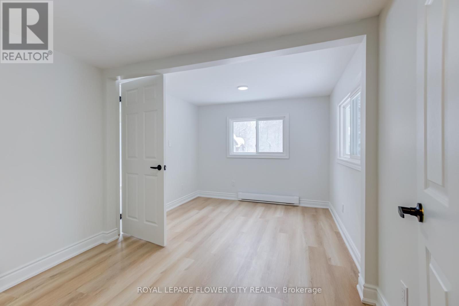 












7826 LAKE JOSPEH ROAD

,
Georgian Bay,




Ontario
P0B1K0

