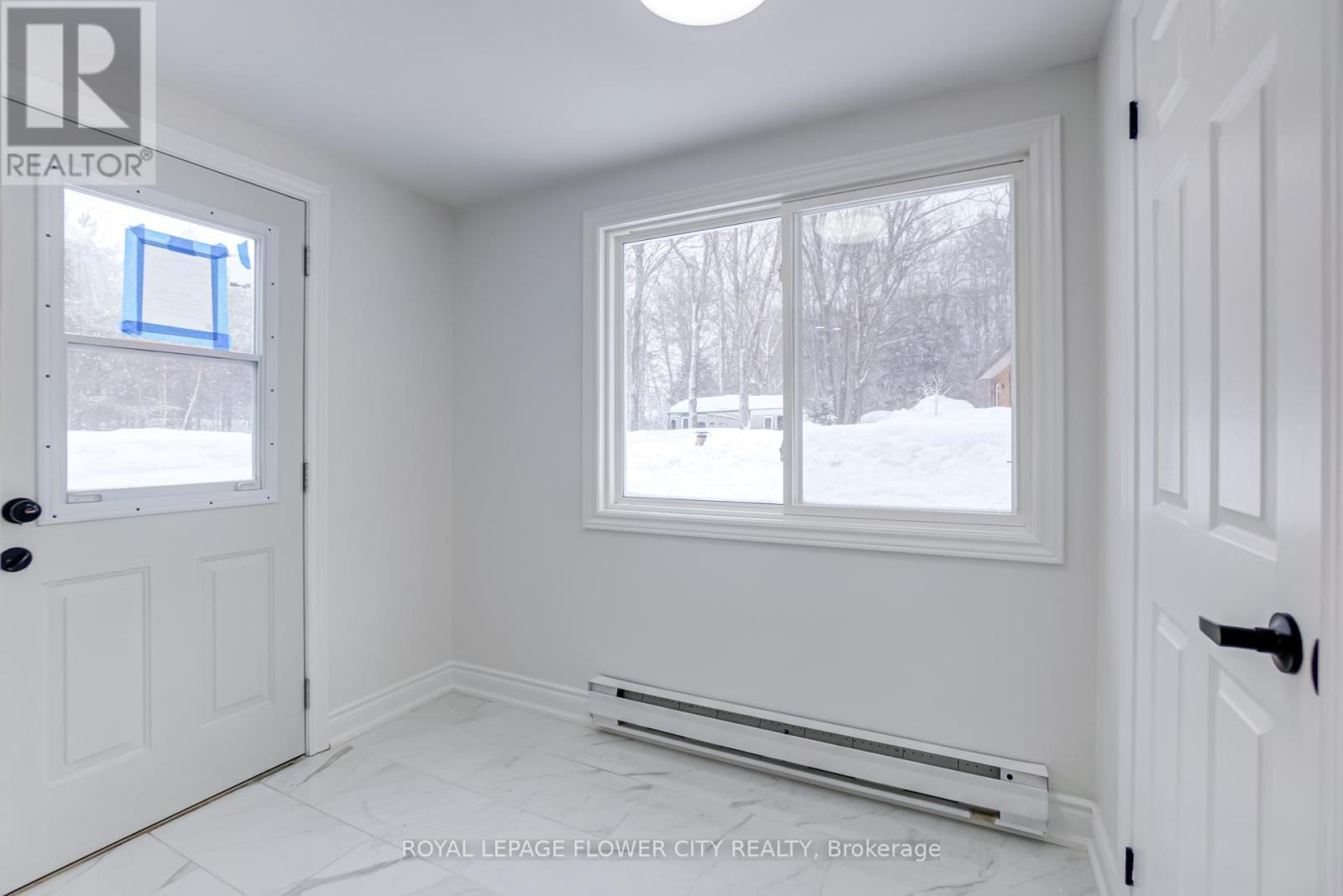 












7826 LAKE JOSPEH ROAD

,
Georgian Bay,




Ontario
P0B1K0


