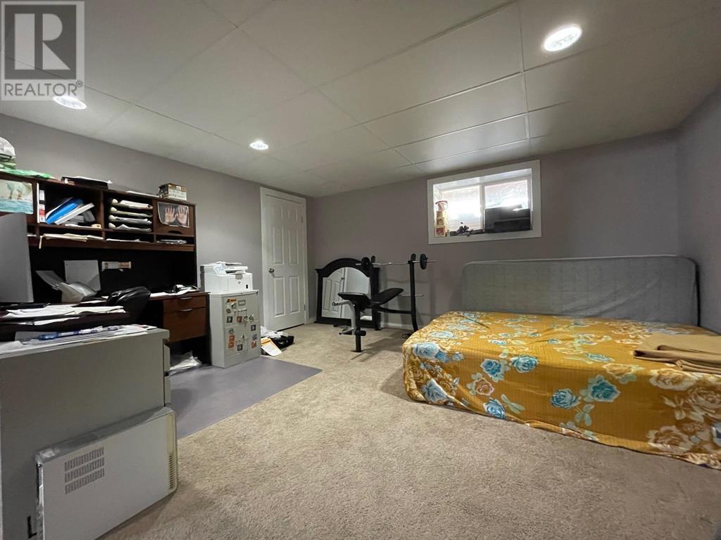 












5008 46 STREET

,
Fort Nelson,




British Columbia
V0C1R0

