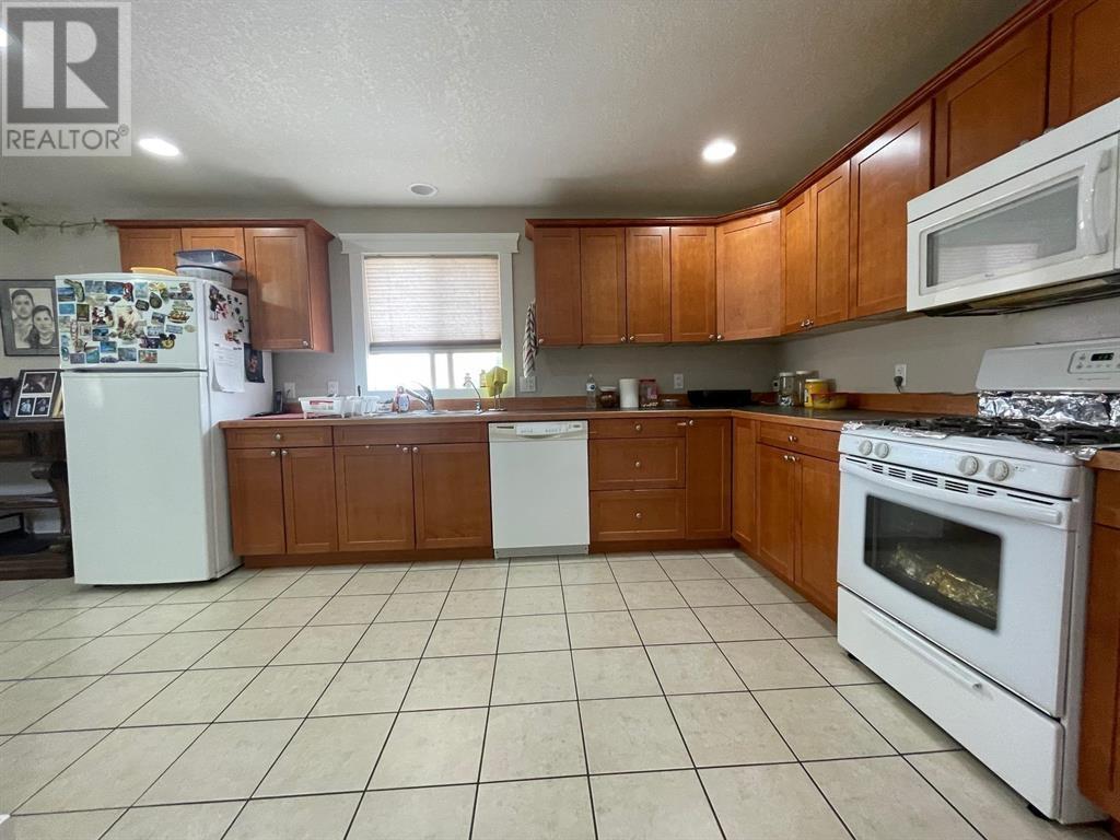 












5008 46 STREET

,
Fort Nelson,




British Columbia
V0C1R0

