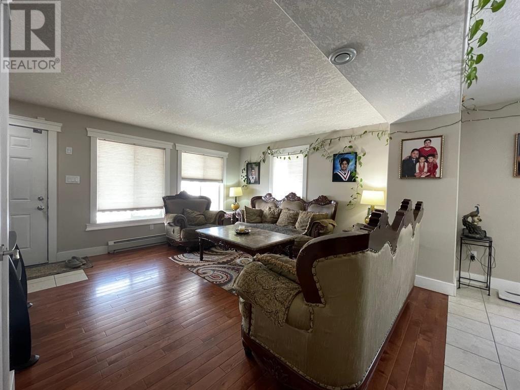 












5008 46 STREET

,
Fort Nelson,




British Columbia
V0C1R0

