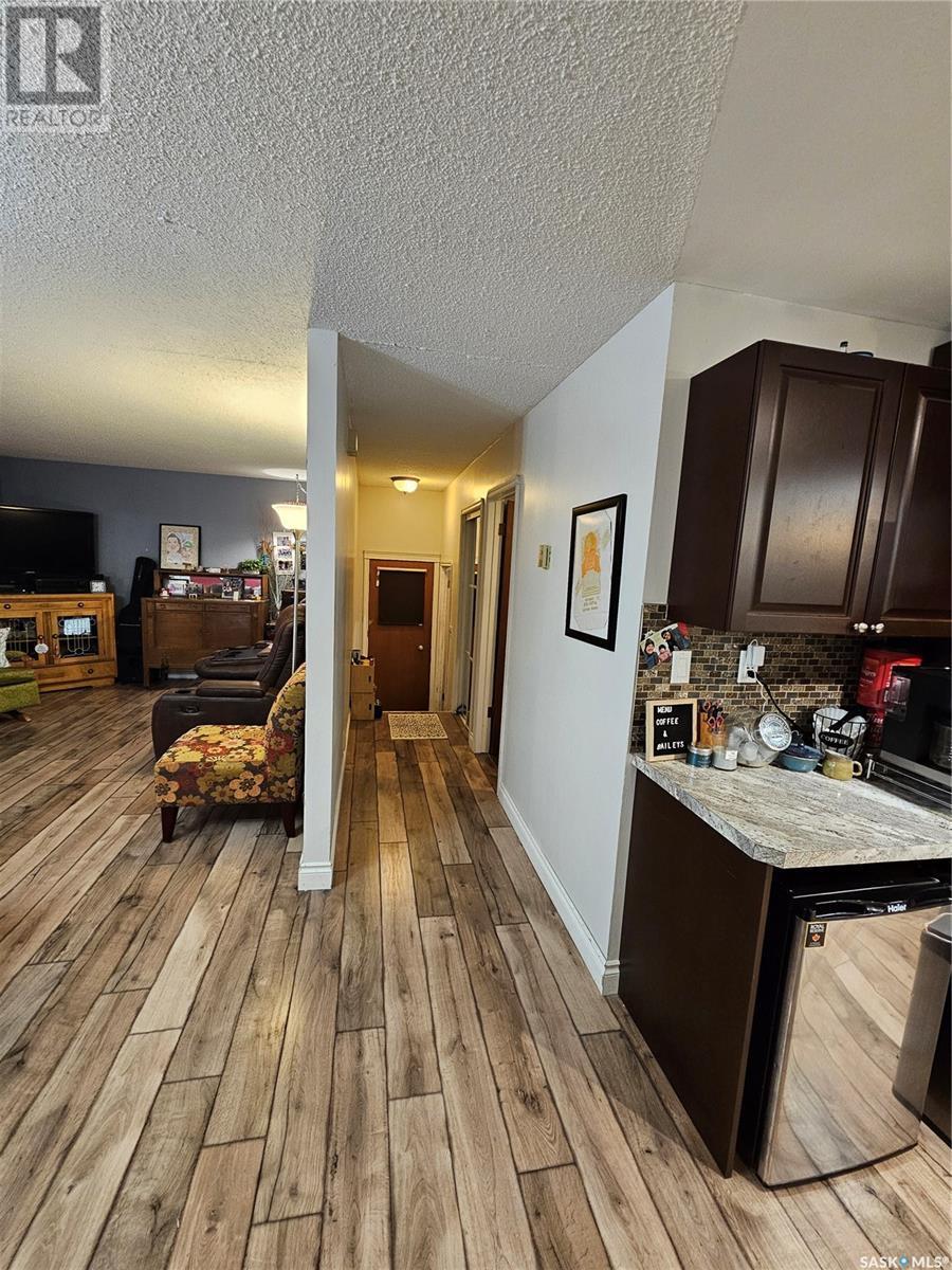 












432 E Road Allowance

,
Leader,




Saskatchewan
S0N1H0


