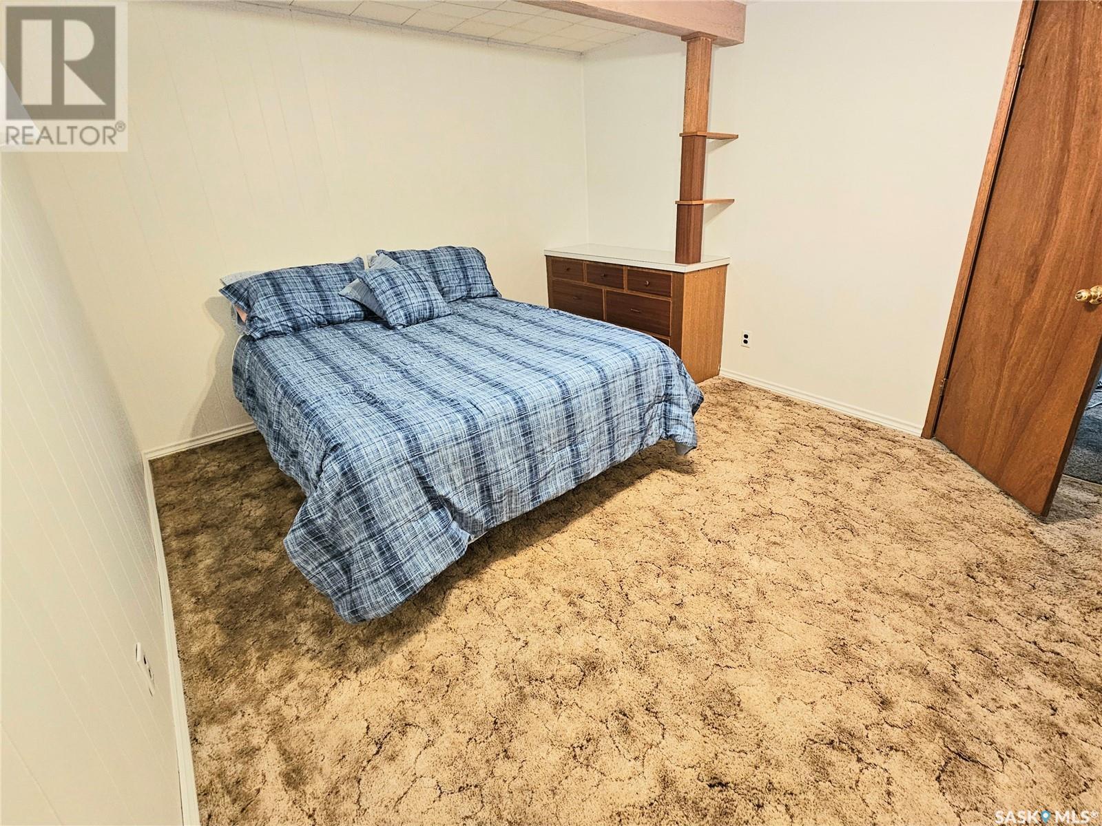 












432 E Road Allowance

,
Leader,




Saskatchewan
S0N1H0

