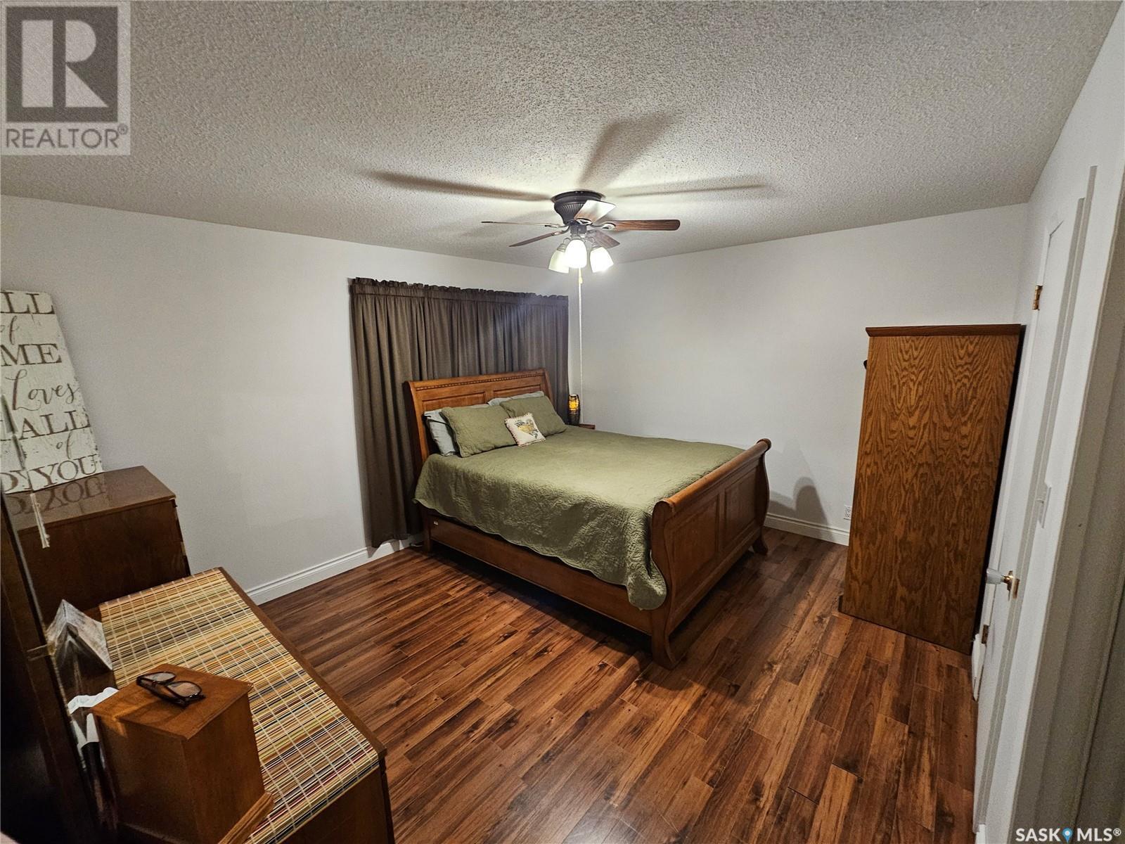 












432 E Road Allowance

,
Leader,




Saskatchewan
S0N1H0

