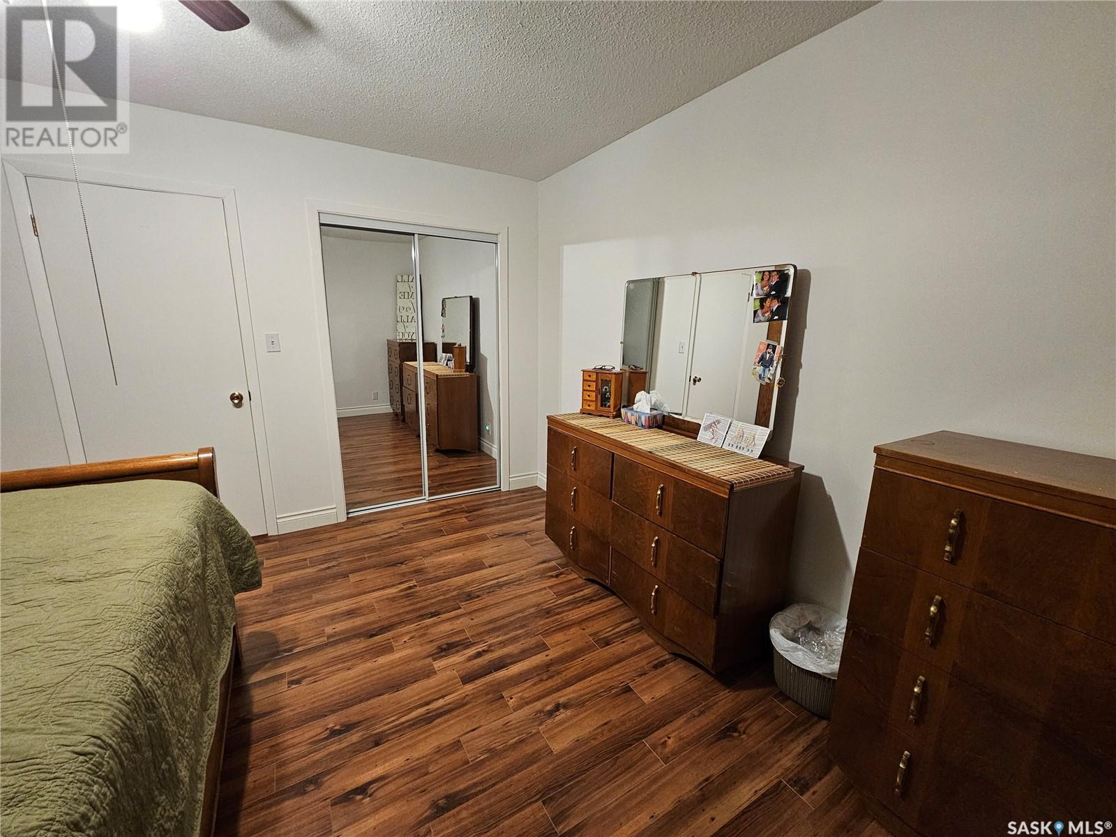 












432 E Road Allowance

,
Leader,




Saskatchewan
S0N1H0

