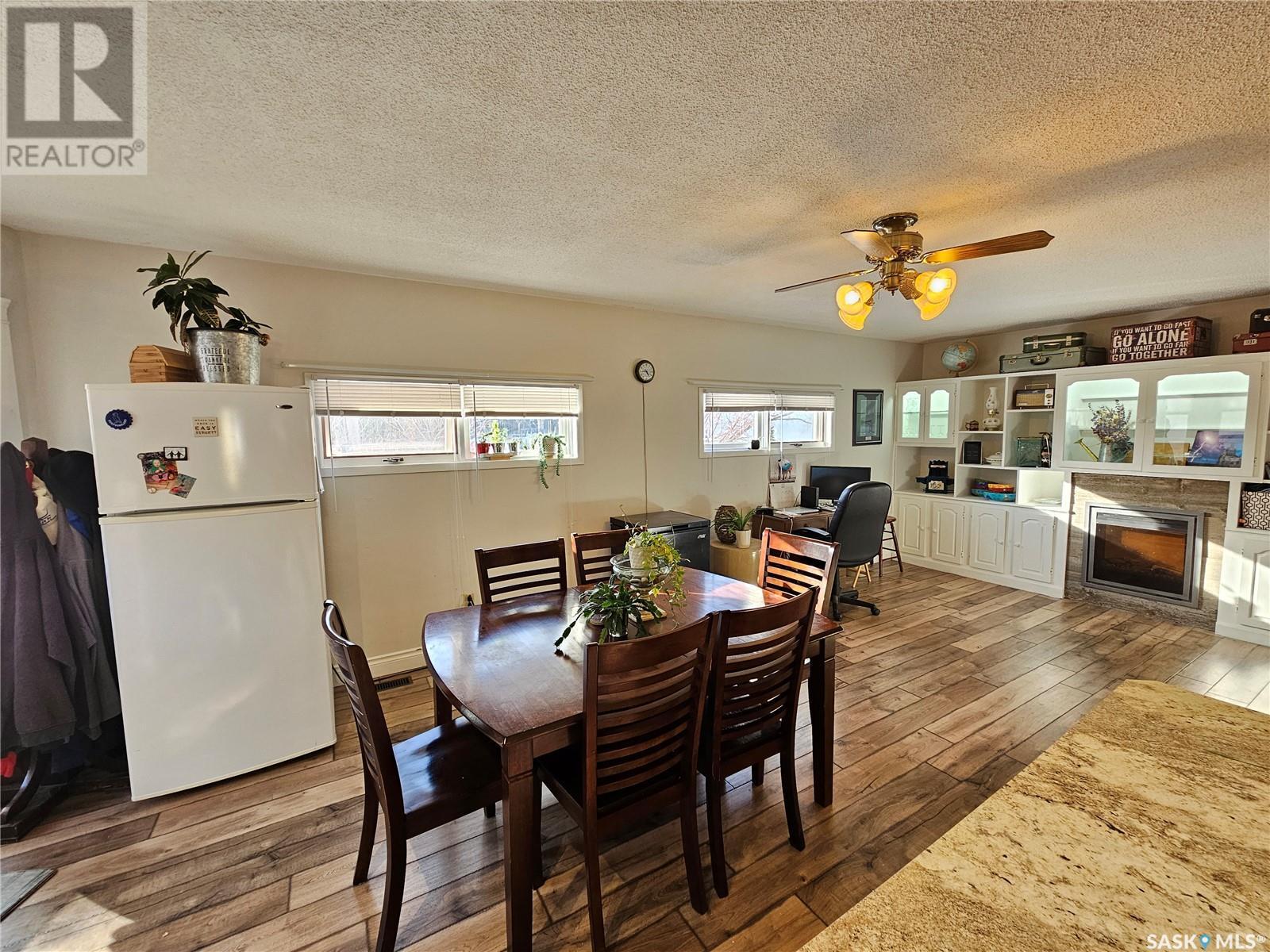 












432 E Road Allowance

,
Leader,




Saskatchewan
S0N1H0

