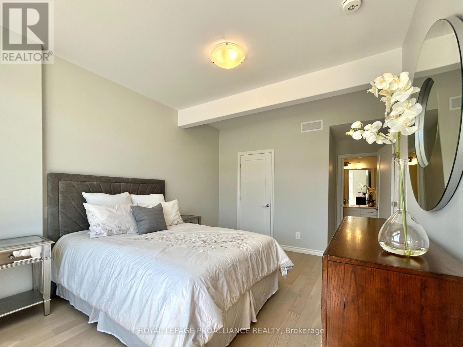 












79 ATHABASKA DRIVE

,
Belleville (Thurlow Ward),




Ontario
K8N0T1

