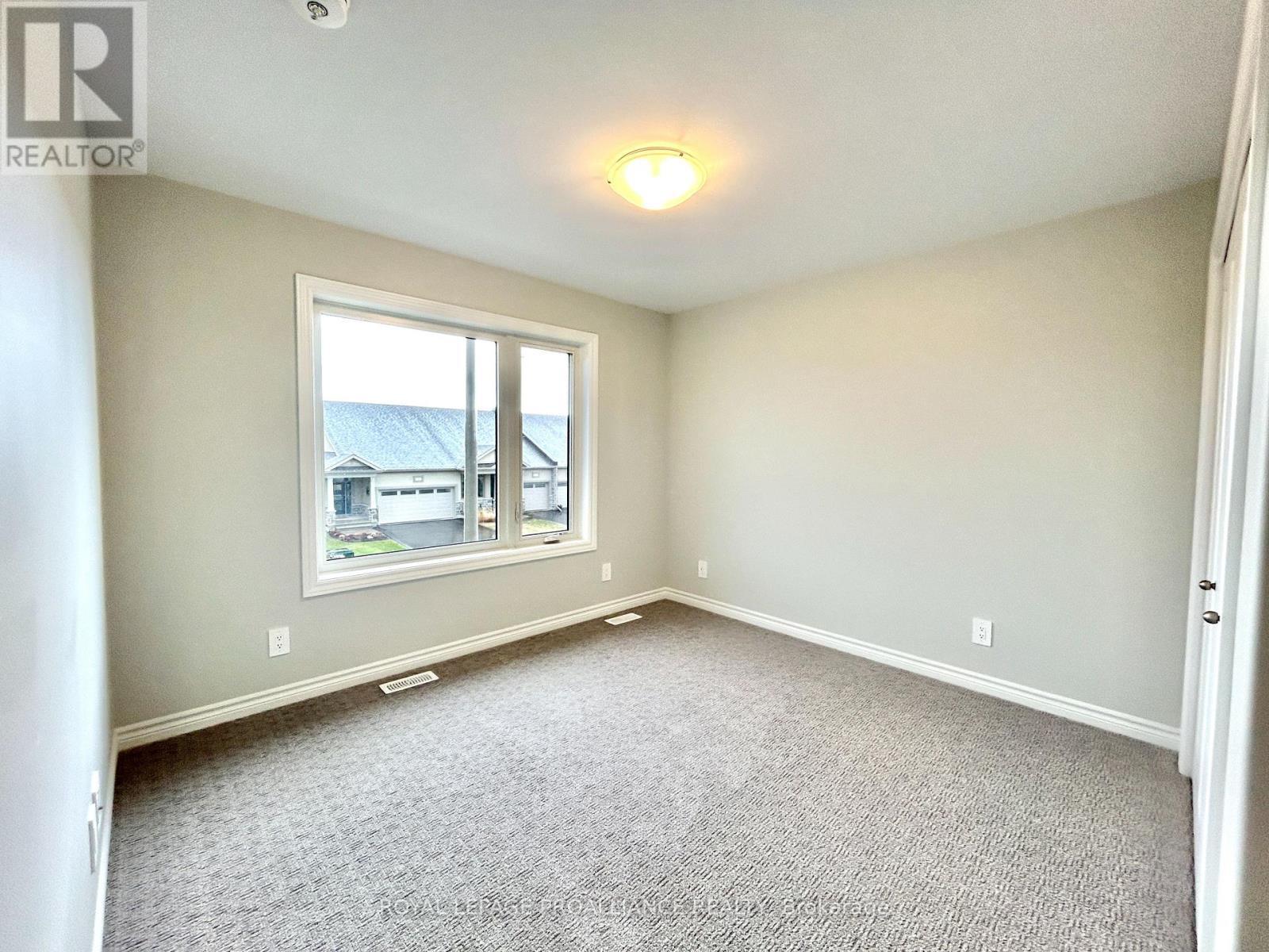 












79 ATHABASKA DRIVE

,
Belleville (Thurlow Ward),




Ontario
K8N0T1

