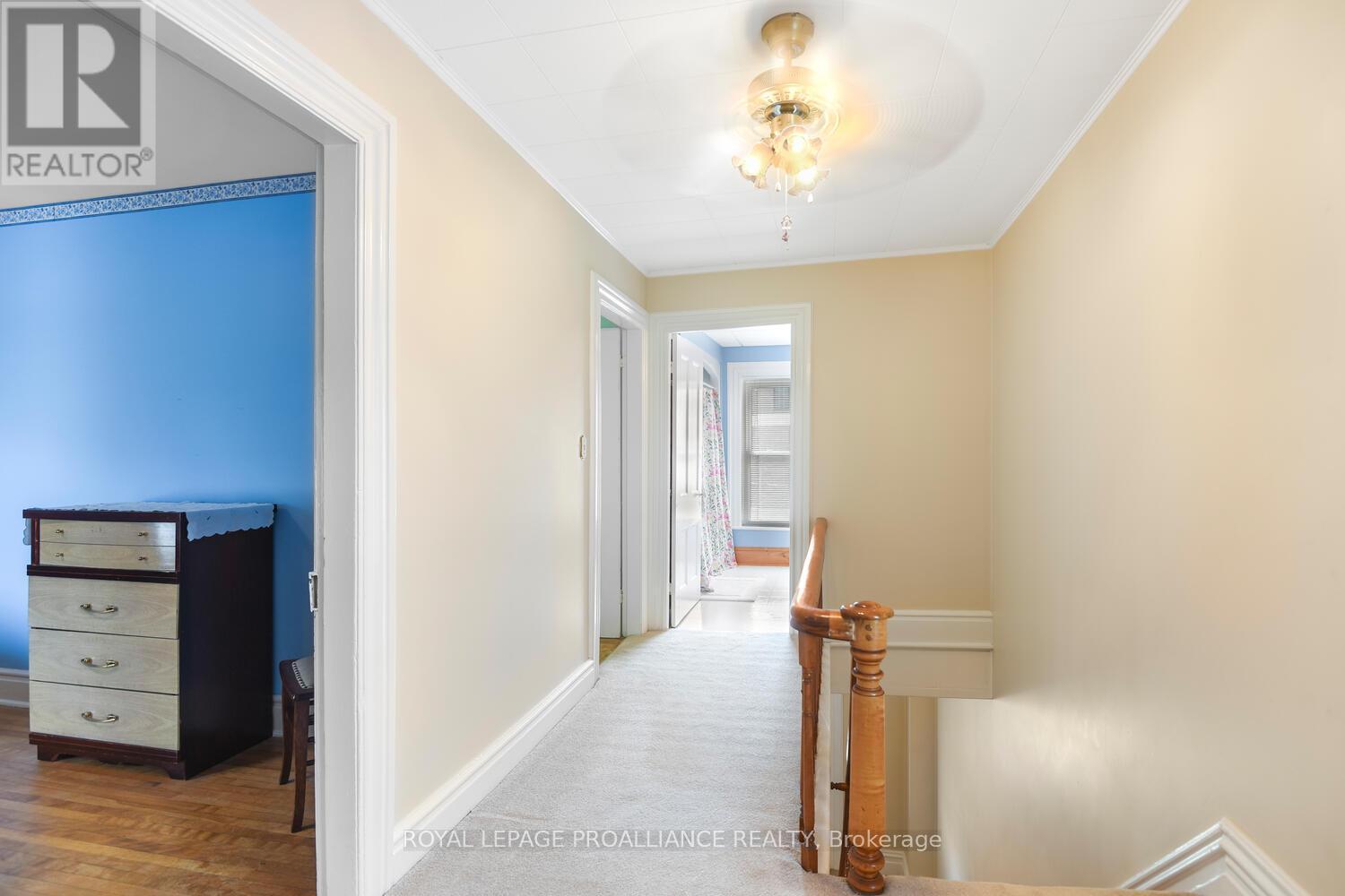 












250 KING STREET E

,
Brockville,




Ontario
K6V1C7

