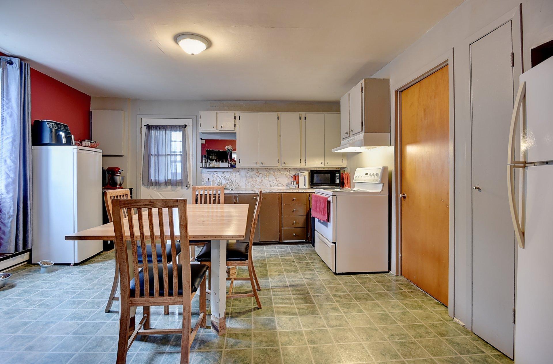 









168

 - 170


Rue Lévis

,
Joliette,




QC
J6E2N6

