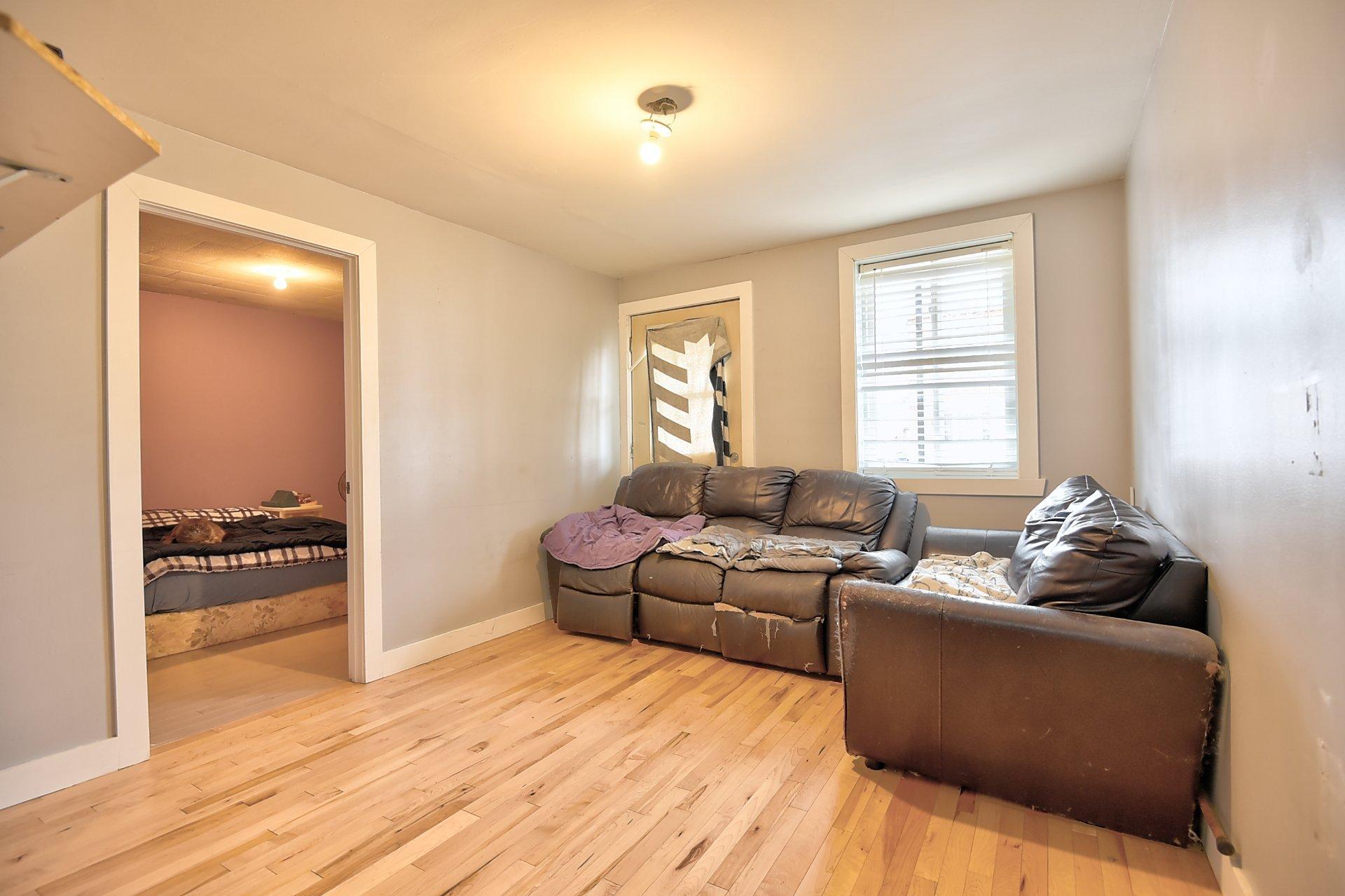 









168

 - 170


Rue Lévis

,
Joliette,




QC
J6E2N6


