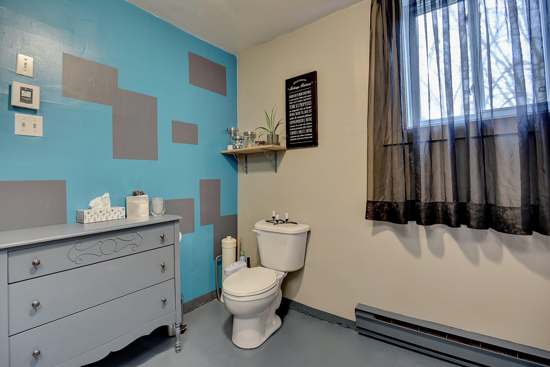 









168

 - 170


Rue Lévis

,
Joliette,




QC
J6E2N6

