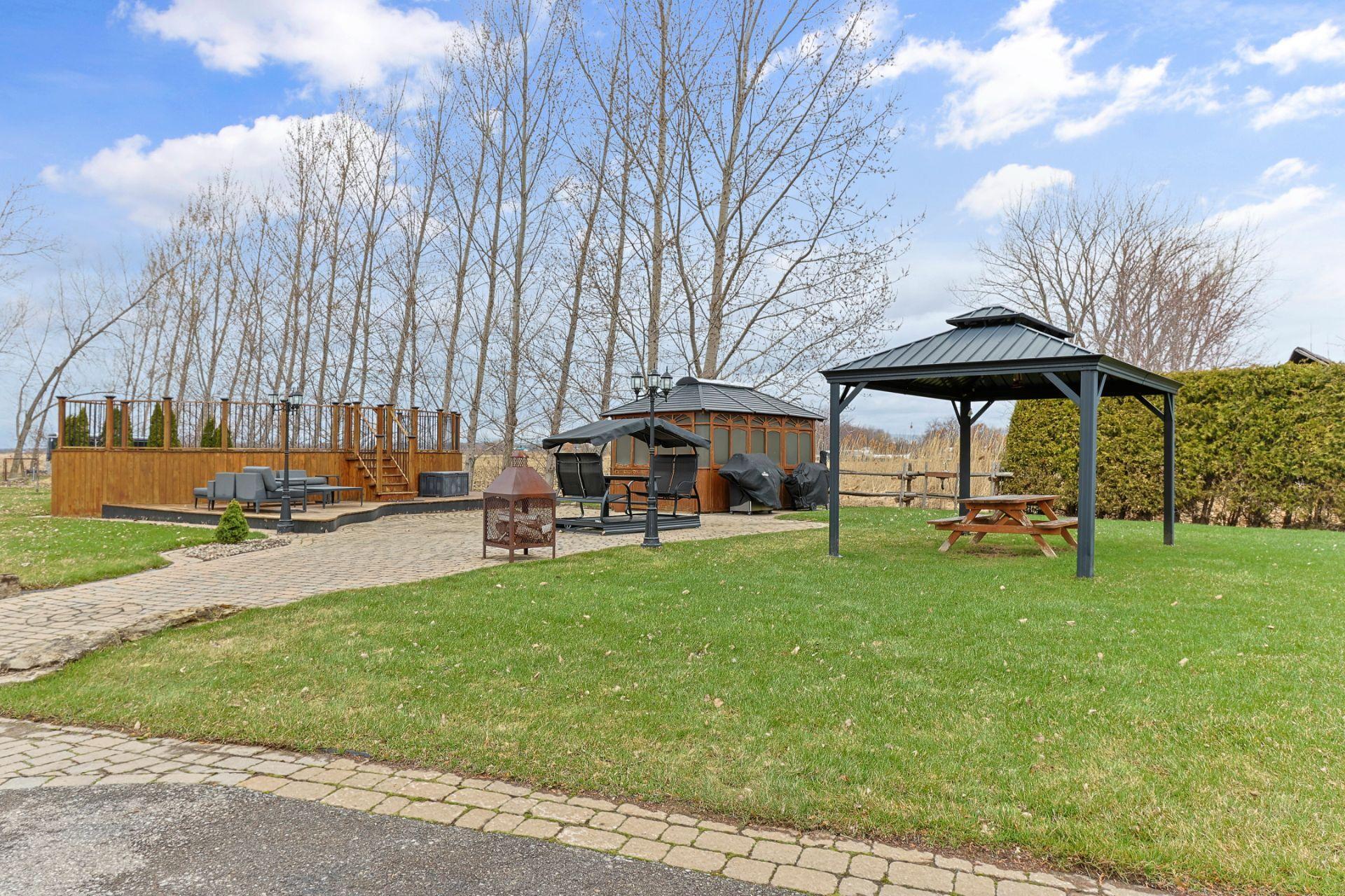 









1339


Boul. St-Jean-Baptiste

,
Mercier,




QC
J6R0H6

