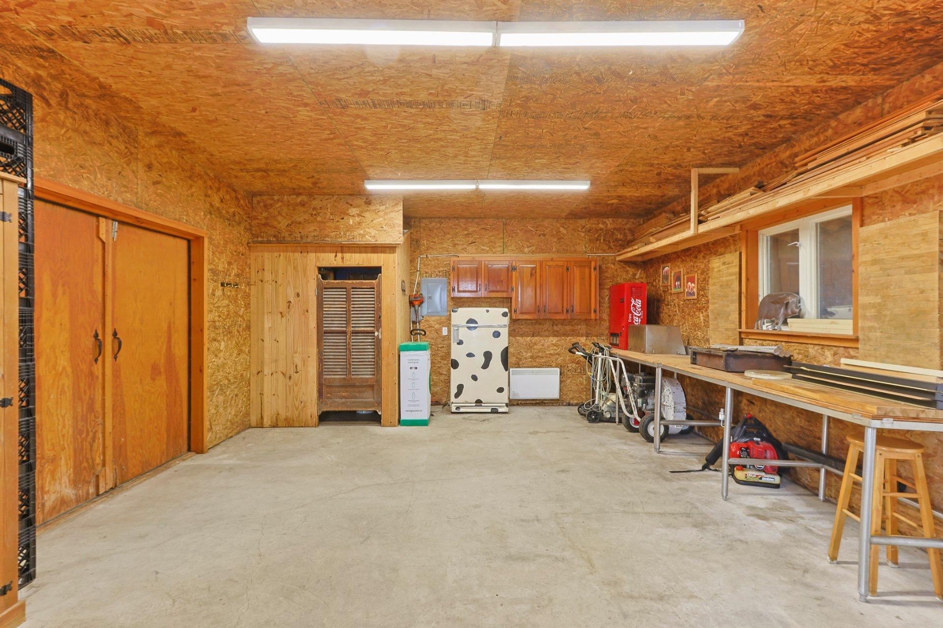 









1339


Boul. St-Jean-Baptiste

,
Mercier,




QC
J6R0H6

