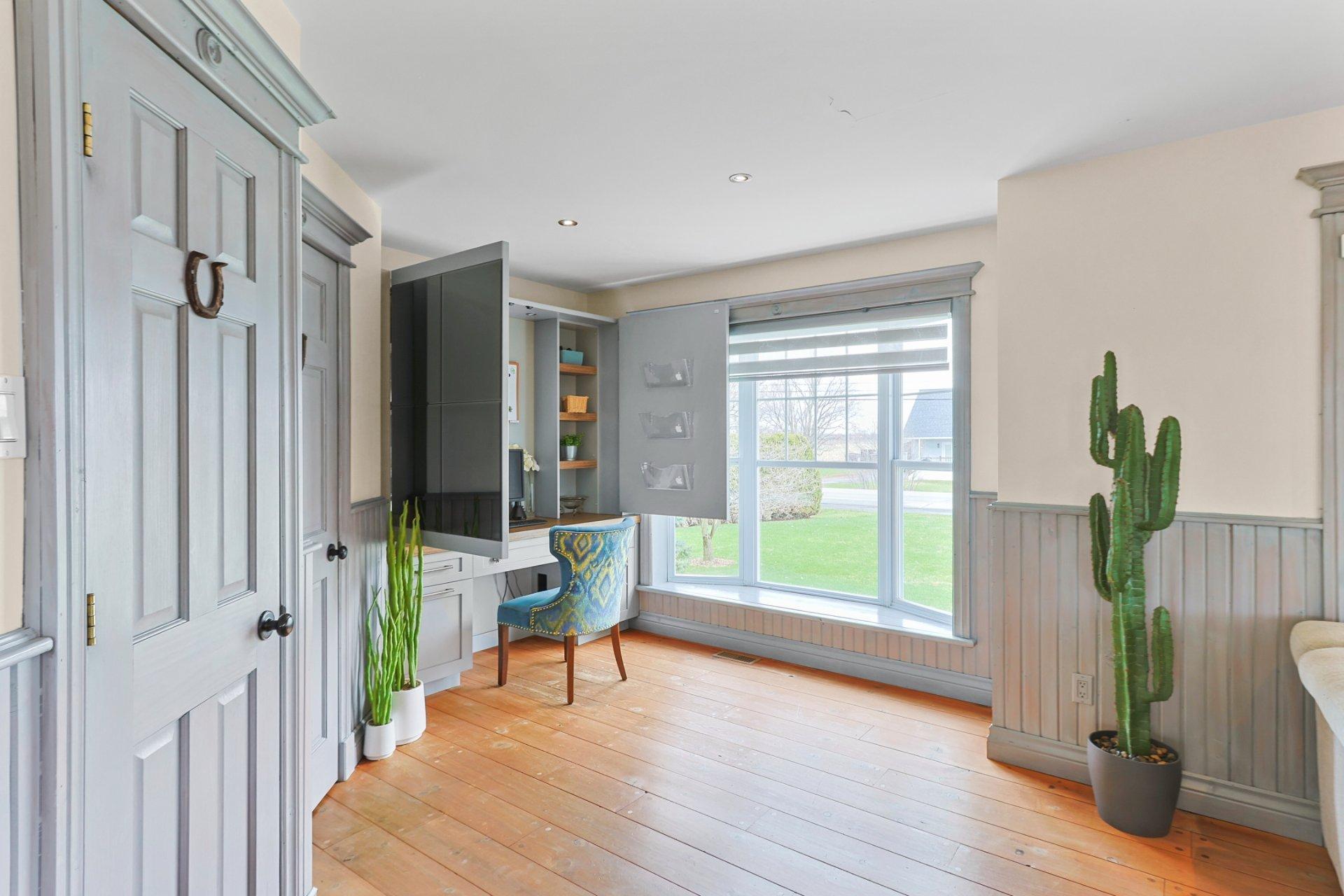 









1339


Boul. St-Jean-Baptiste

,
Mercier,




QC
J6R0H6

