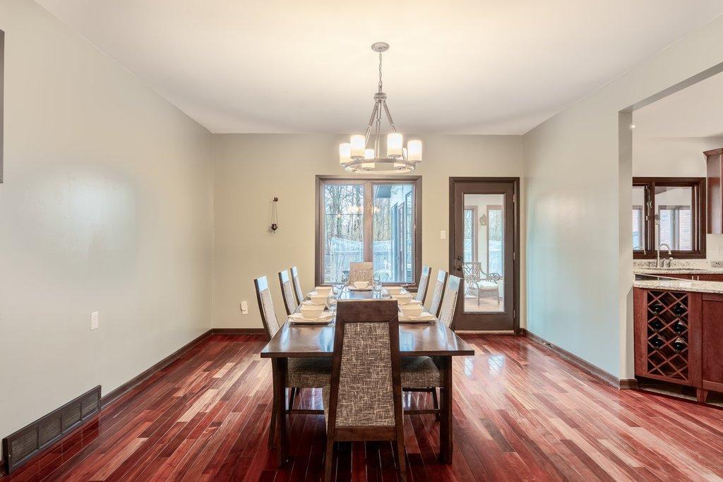 









69


Rue de Brouage

,
Gatineau (Aylmer),




QC
J9J1J5

