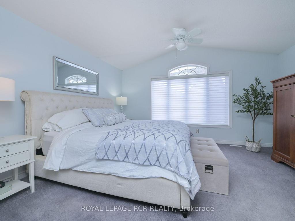 









6


Fortuna

Circle,
New Tecumseth,




ON
L9R 1Z3

