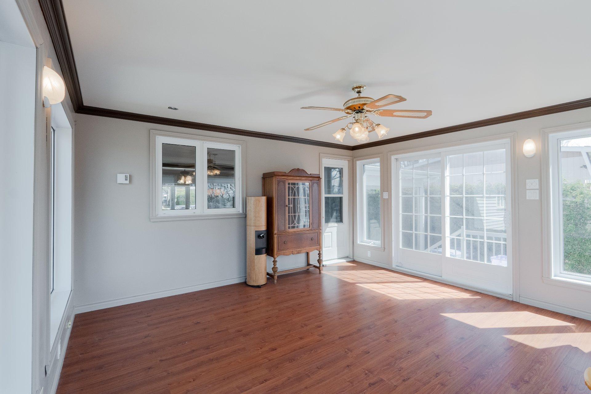 









2866


Rue des Zircons

,
Sherbrooke (Fleurimont),




QC
J1G4J3

