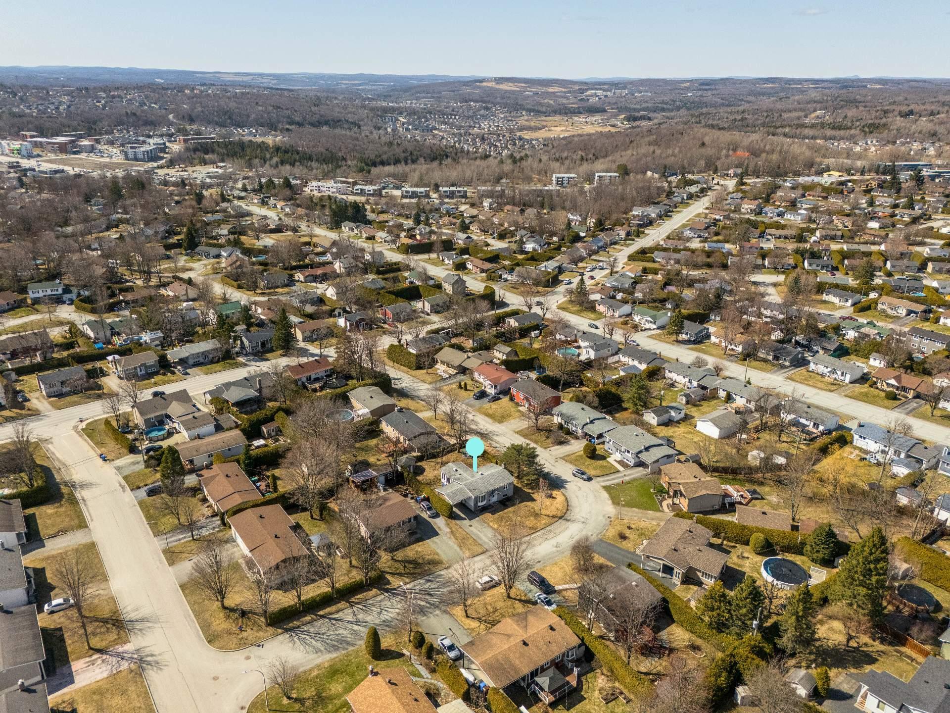 









2866


Rue des Zircons

,
Sherbrooke (Fleurimont),




QC
J1G4J3

