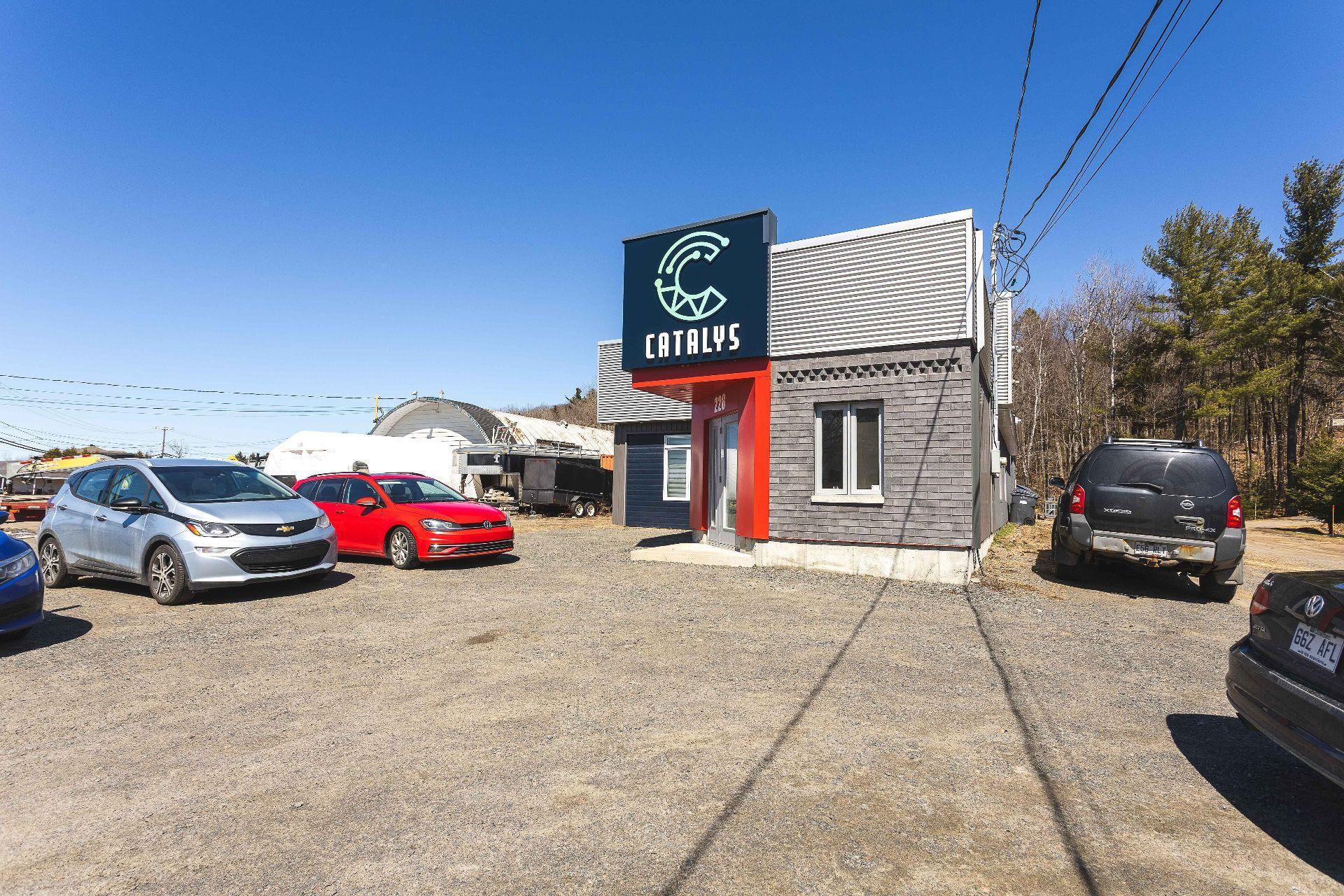 









228


Ch. de St-Gérard

,
Shawinigan,




QC
G9N6Z3

