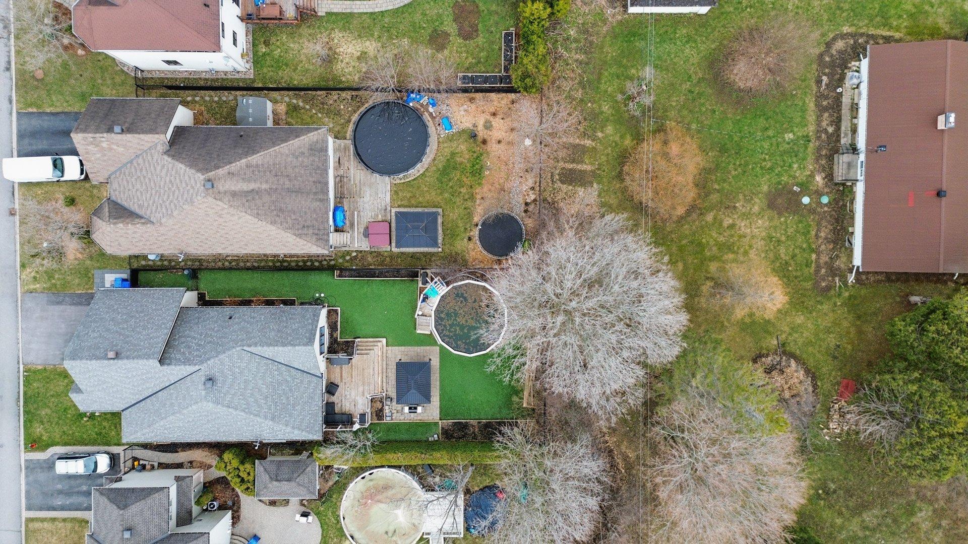 









86


Rue Clarence

,
Gatineau (Aylmer),




QC
J9J0K7

