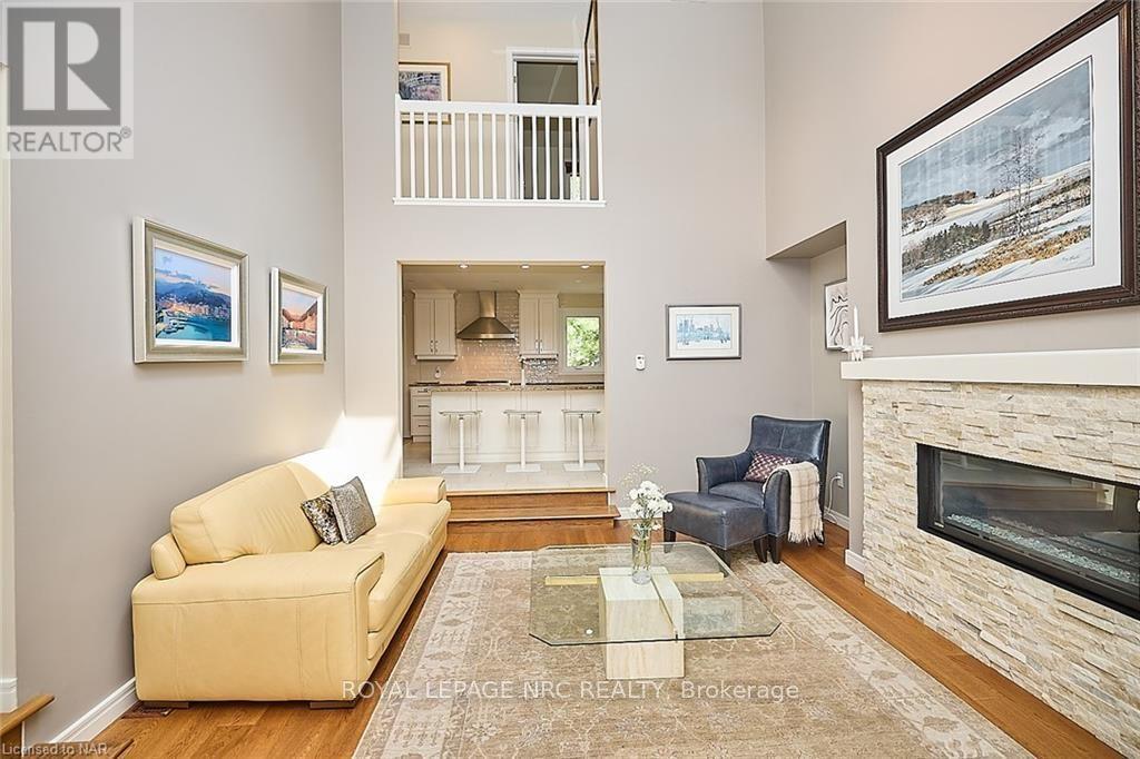 












13 OAK DRIVE

,
Niagara-on-the-Lake (Town),




Ontario
L0S1J0

