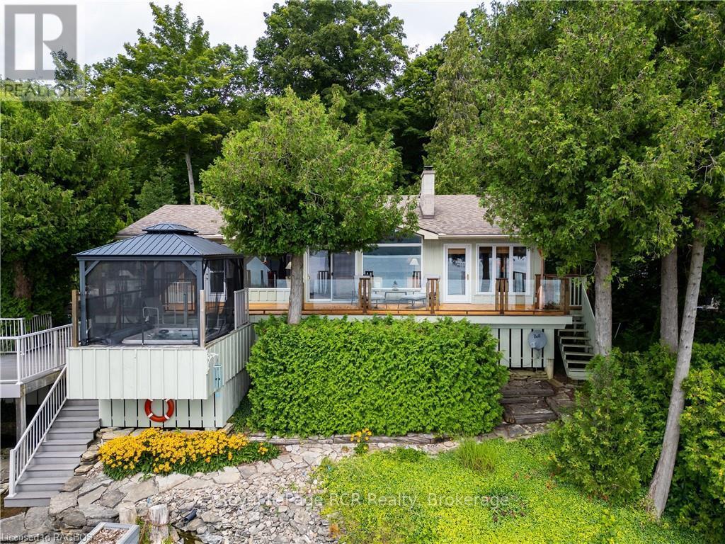 












2 1ST AVENUE

,
South Bruce Peninsula,




Ontario
N0H2T0

