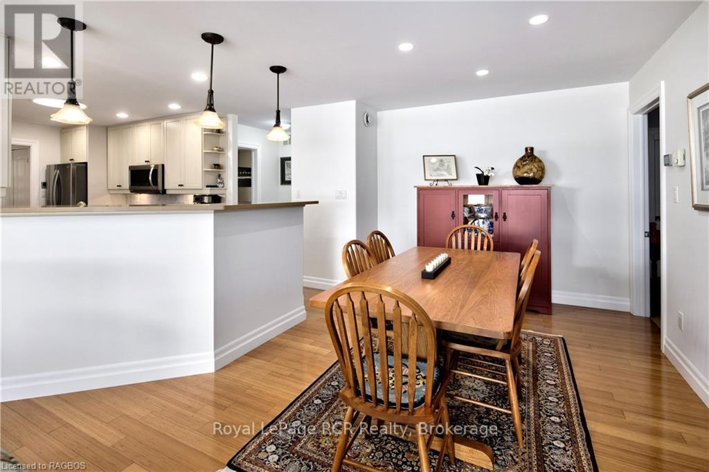 












2 1ST AVENUE

,
South Bruce Peninsula,




Ontario
N0H2T0

