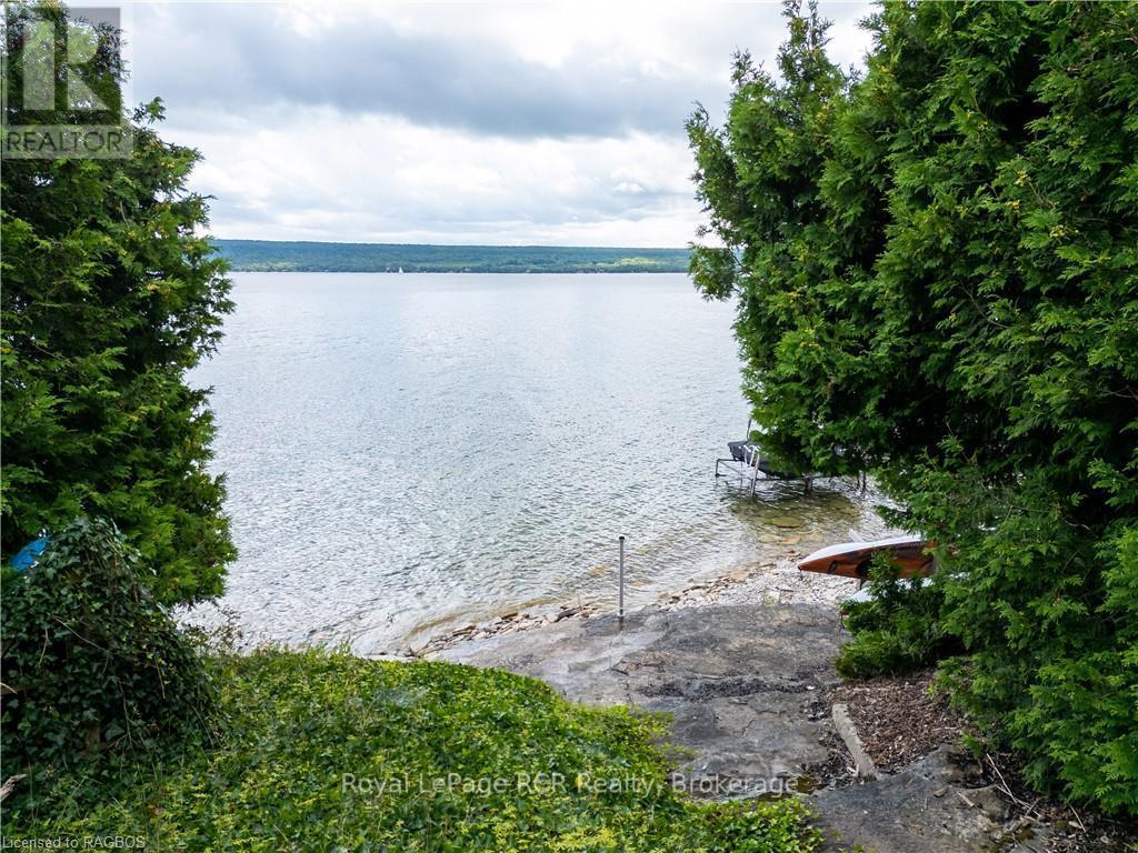 












2 1ST AVENUE

,
South Bruce Peninsula,




Ontario
N0H2T0

