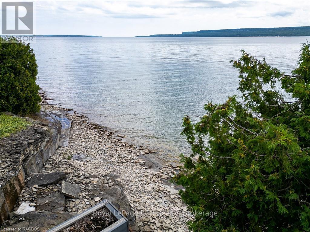 












2 1ST AVENUE

,
South Bruce Peninsula,




Ontario
N0H2T0

