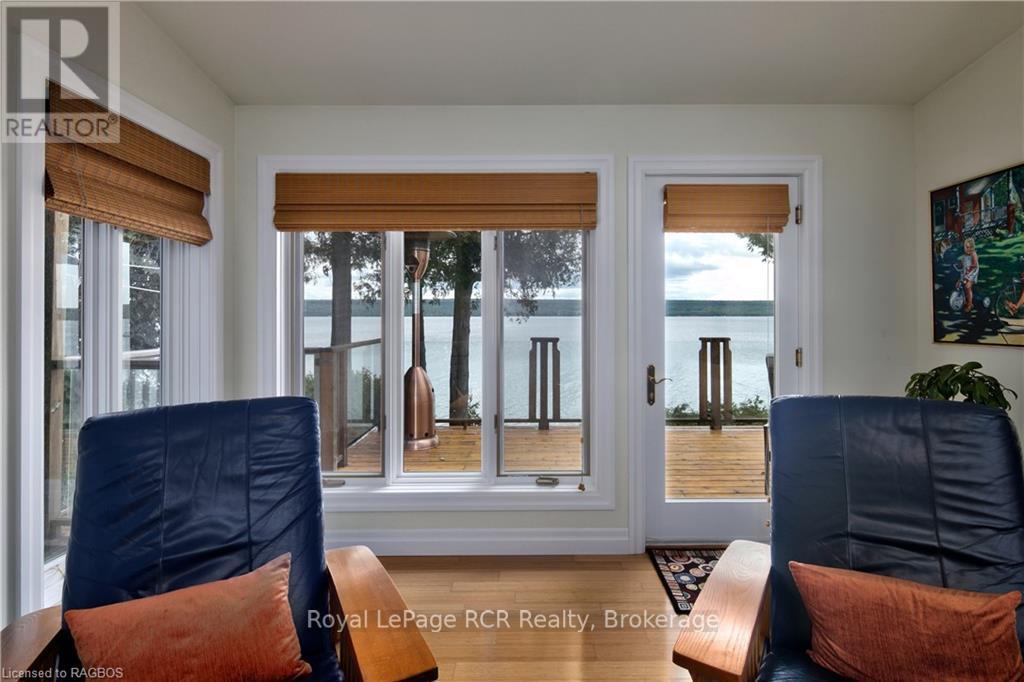 












2 1ST AVENUE

,
South Bruce Peninsula,




Ontario
N0H2T0

