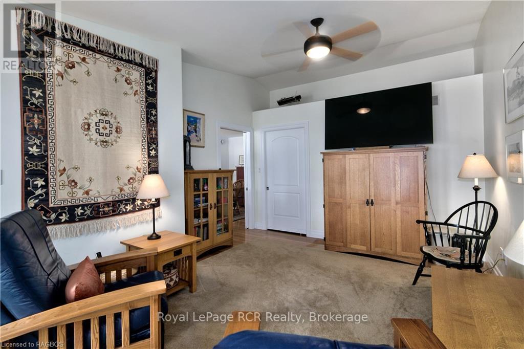 












2 1ST AVENUE

,
South Bruce Peninsula,




Ontario
N0H2T0

